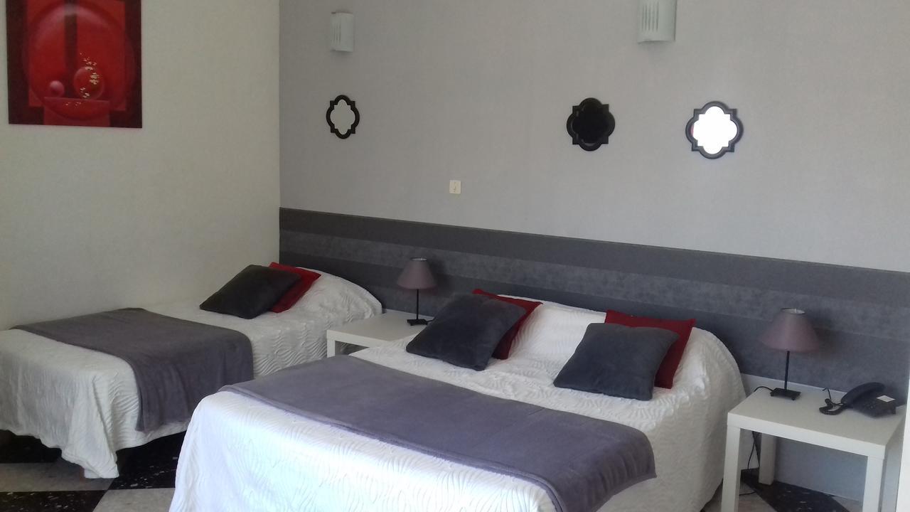 Hotel De Thau Мез Екстер'єр фото